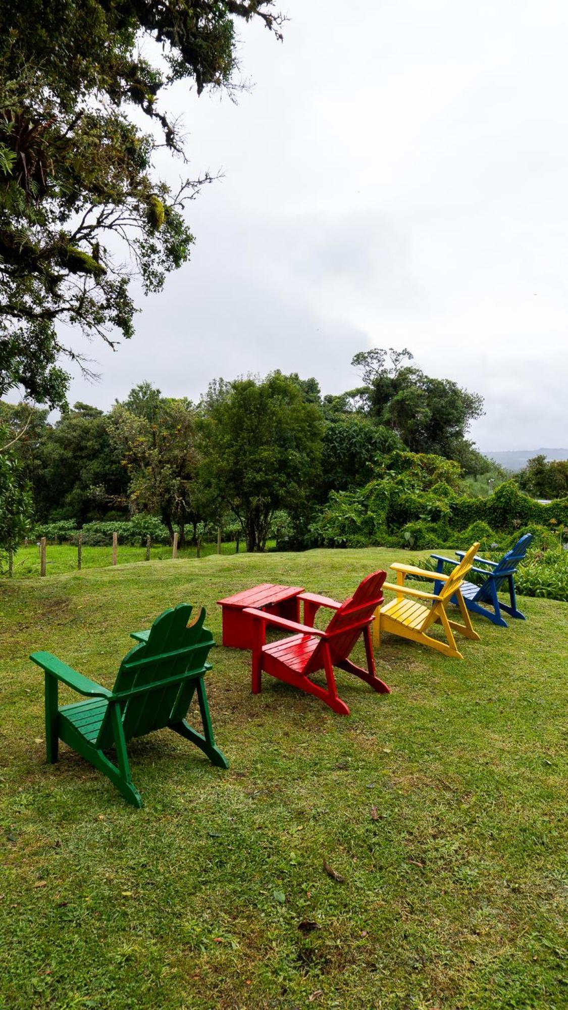 Poas Volcano Lodge Vara Blanca  Luaran gambar