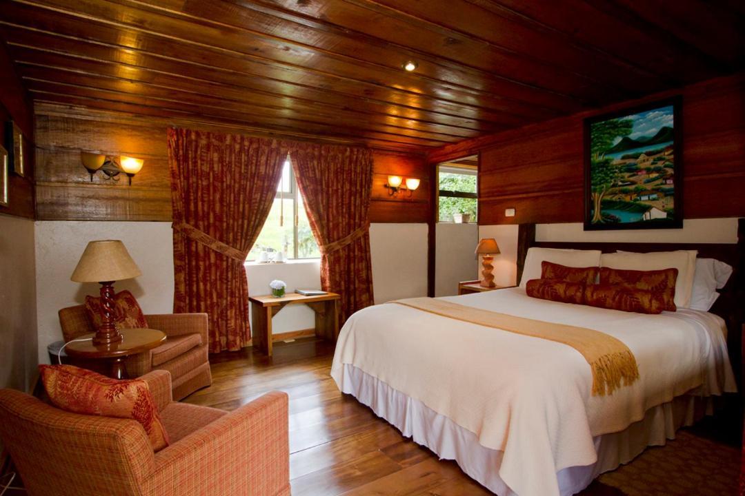 Poas Volcano Lodge Vara Blanca  Luaran gambar